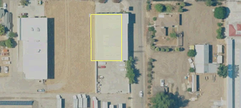 1001 Dinuba Ave