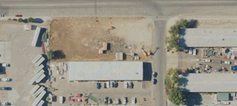 1815 Industrial Way
