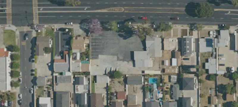 5200 Lincoln Ave