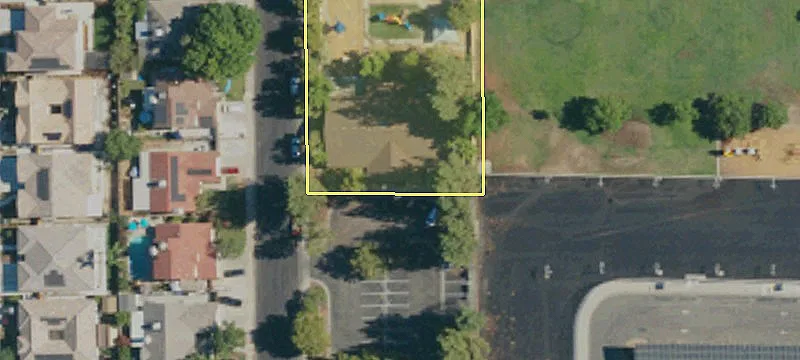 2091 Sierra Ave