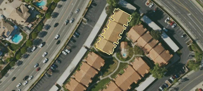 40125 Los Alamos Rd