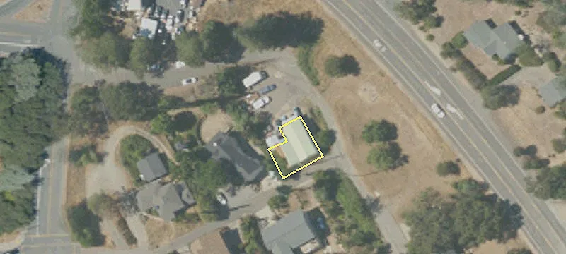 261 Amador Trl