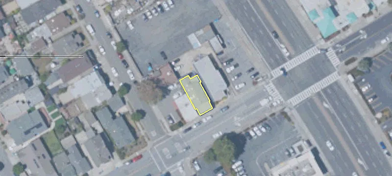654 Jenevein Ave