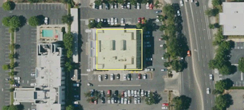 7055 Fresno St
