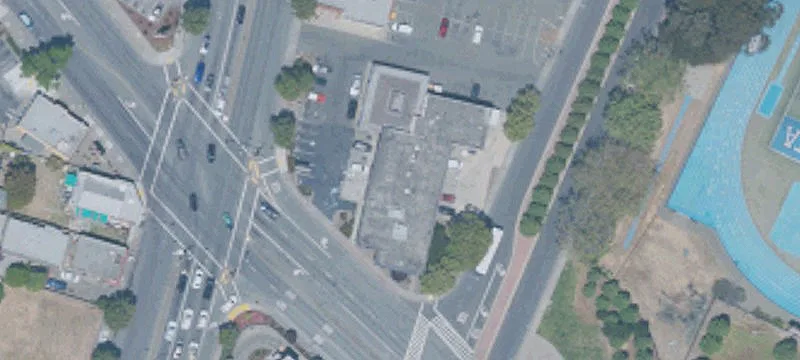 510 San Pablo Towne Ctr
