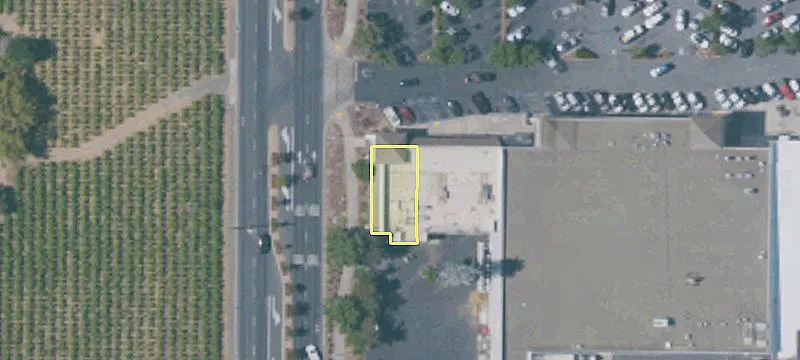 2525 Main St