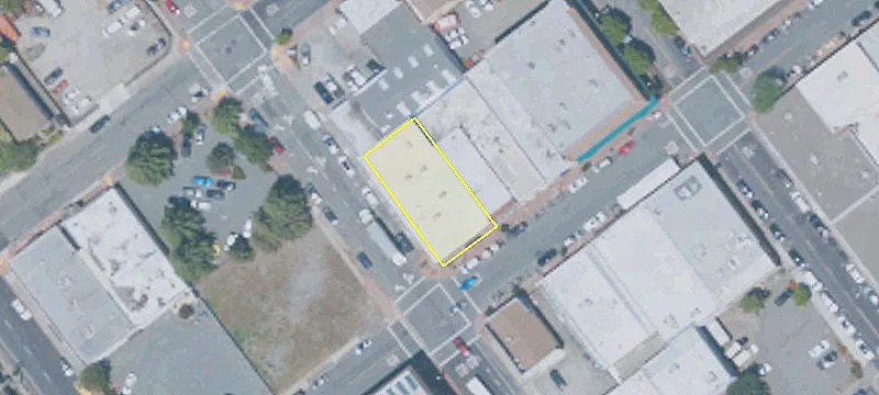 501 Main St