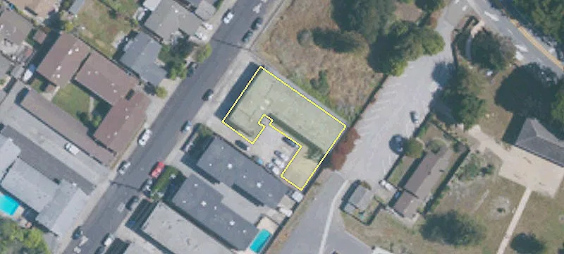 1351 Adobe Dr
