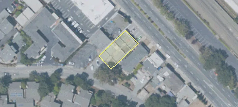 720 El Camino Real