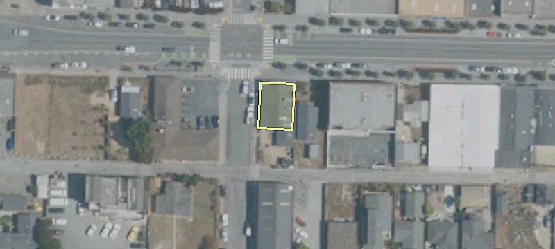 600 Broadway Ave