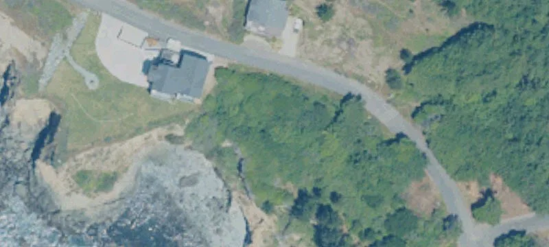 244 Dolphin Dr
