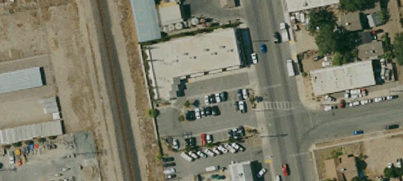 601 High St