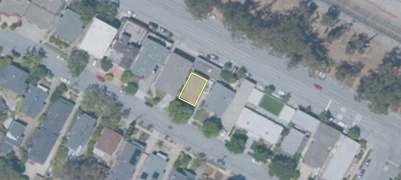 824 Edgehill Dr