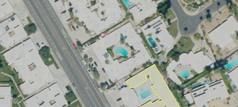 2080 Camino Real