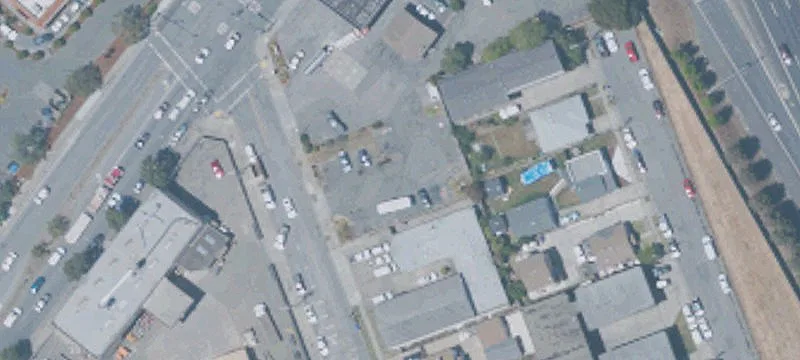 1528 Ventura Ave