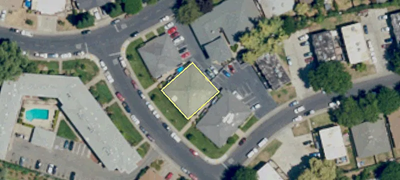 2601 El Parque Cir