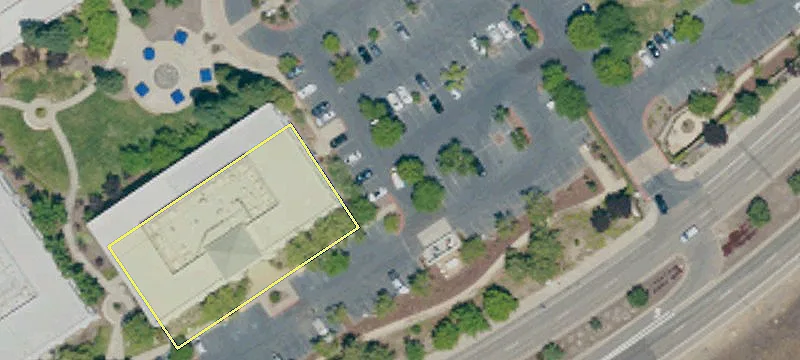 1130 Iron Pt Rd