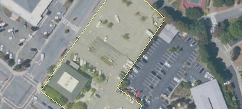 4 Bch Rd