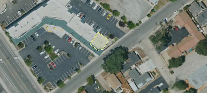 4885 El Camino Real