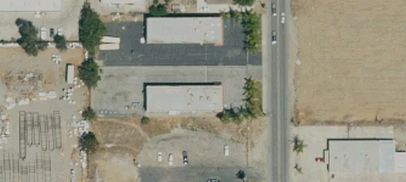 1290 Santa Fe Ave