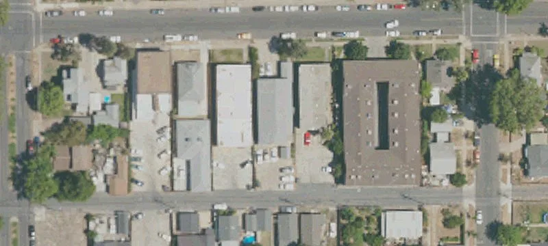 420 Locust St