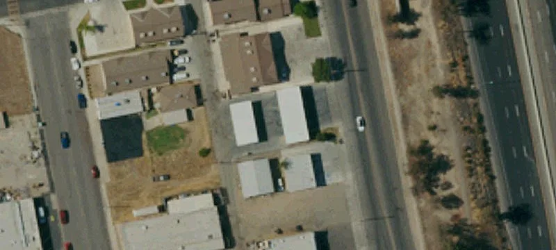 1117 Ellington St