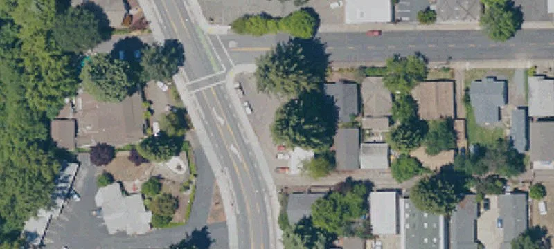 425 Main St
