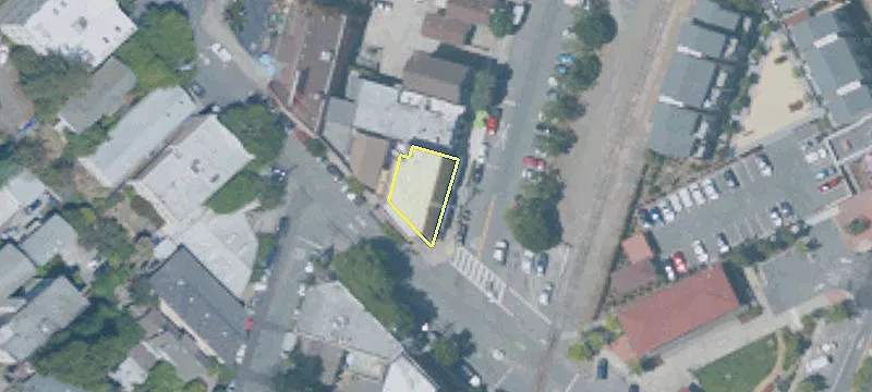 2 Richmond Ave