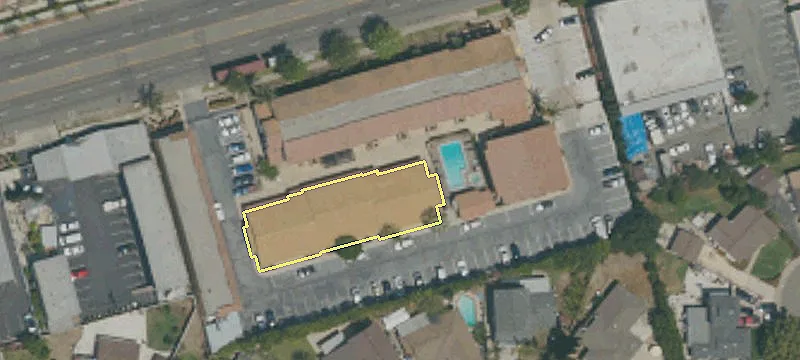 1600 Lincoln Ave