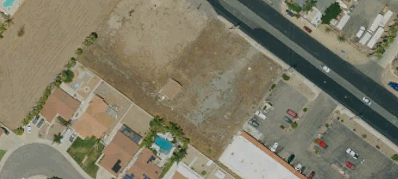 16035 Grand Ave