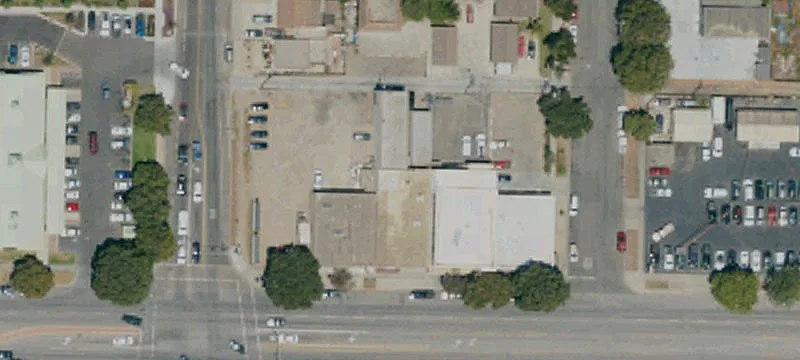 609 Main St