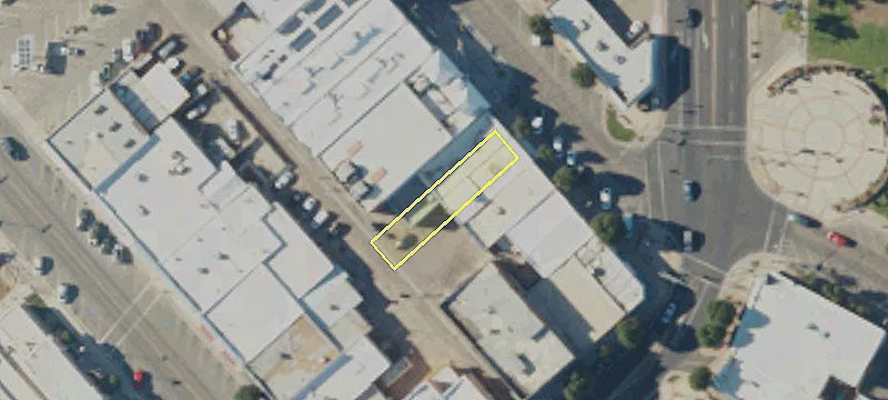 1927 High St