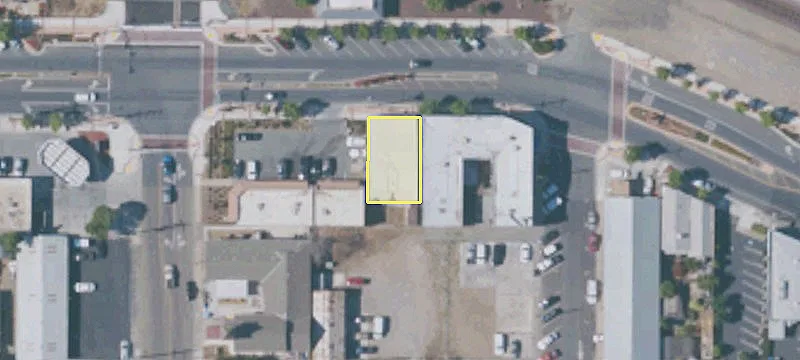3547 Main St