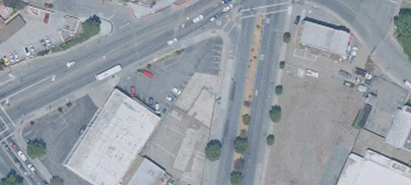 559 San Pablo Towne Ctr