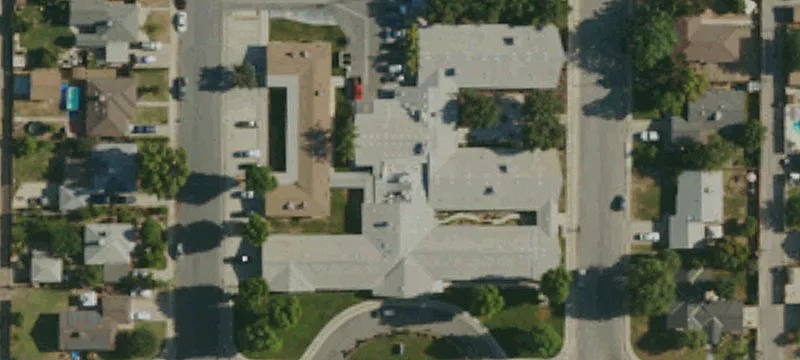 250 Tulare Ave