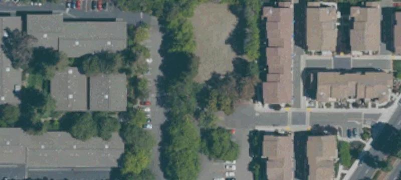 160 Saratoga Ave
