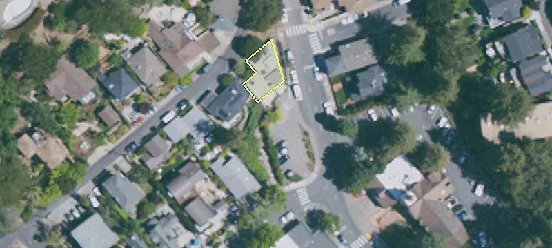 35 Corte Madera Ave