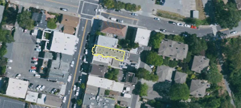 484 Magnolia Ave