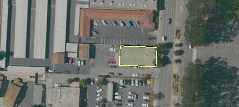 1101 Main St