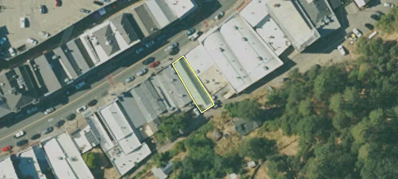 376 Main St