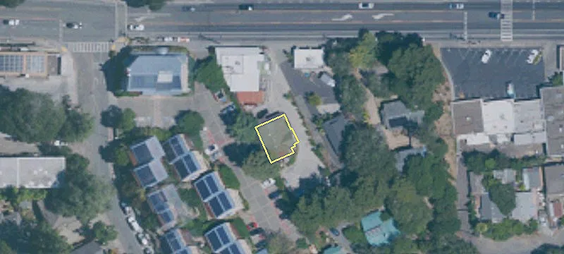7355 Healdsburg Ave