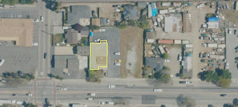 3811 Portola Dr