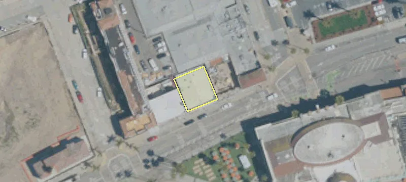 309 Bch St