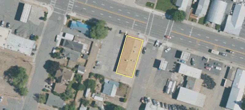 1960 Main St