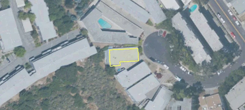 2241 Vlg Ct