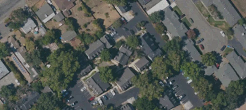 13 Williamsburg Ln