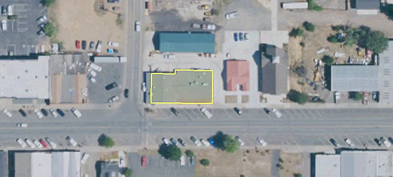 16250 Main St
