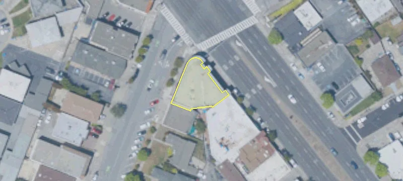 1699 El Camino Real