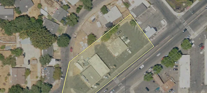 517 Paradise Rd