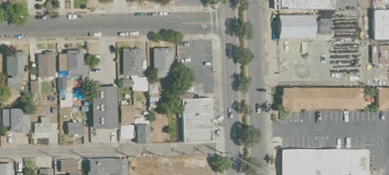 115 Cherokee Ln